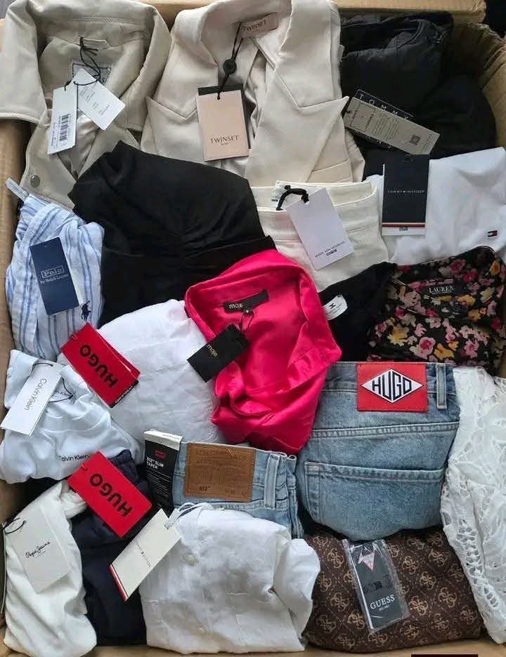 Wholesale Designer Branded Clothing Boxes | 300 Pcs Mixed Brand Apparel ($700) - Image 4
