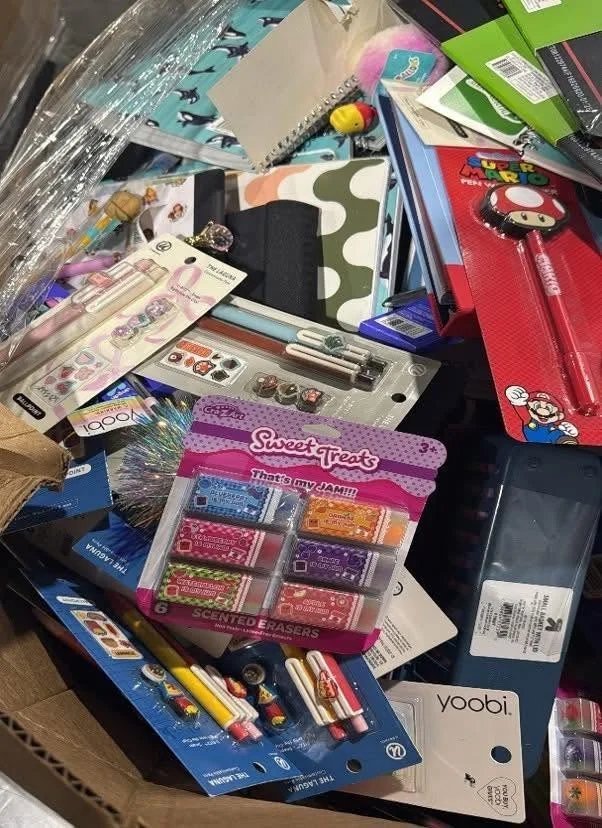 School supply pallets wholesale - Image 2
