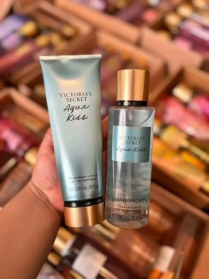 Victoria's Secret Fragrance Body Lotion & Body Mist Set 200 pcs