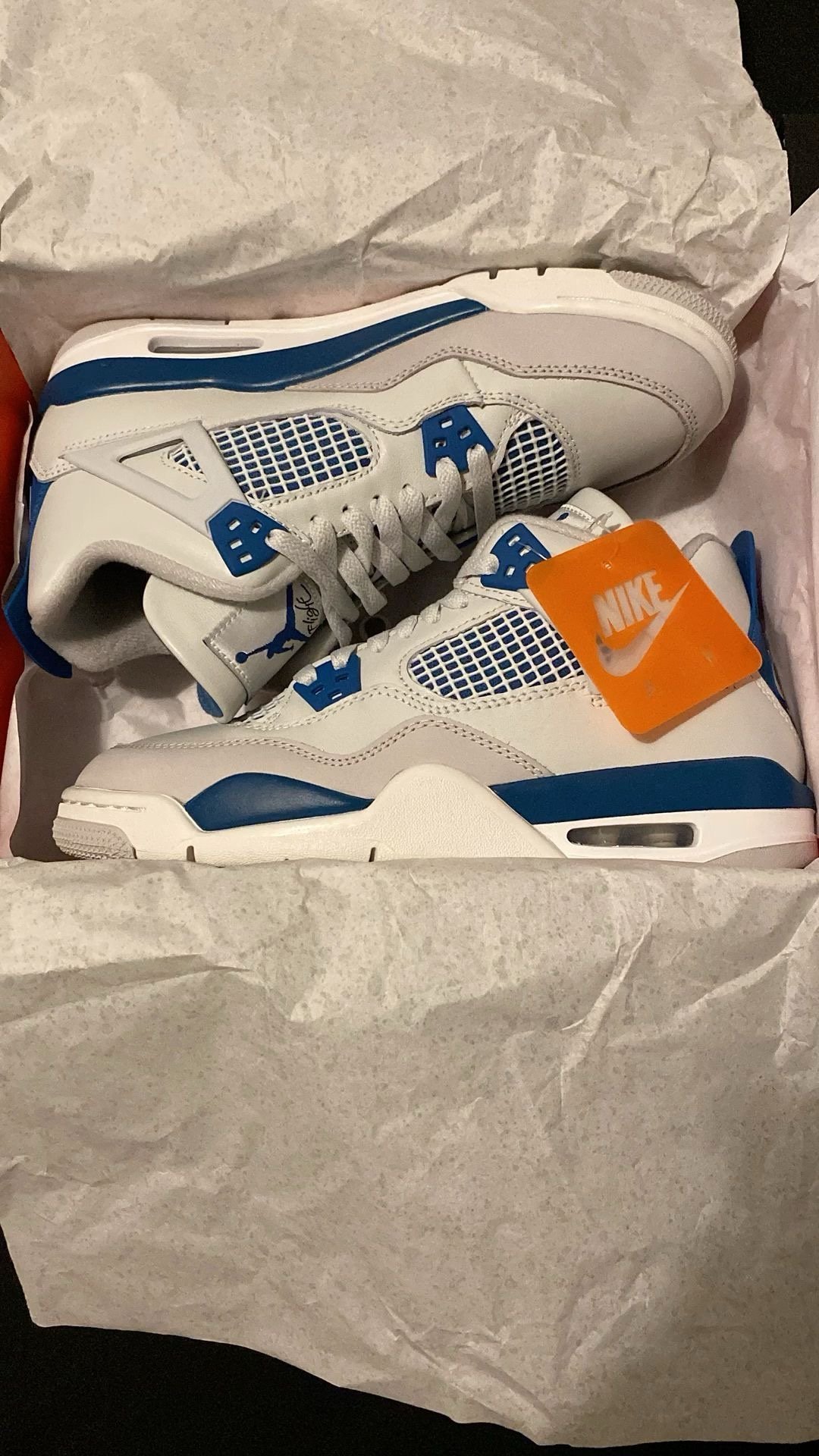 Authentic Jordan Sneakers Pallet: 100 Pairs Wholesale Profit - Image 3