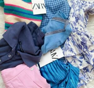 Buy a Zara Clothing Liquidation Pallet - 300 Pieces, Free Shipping