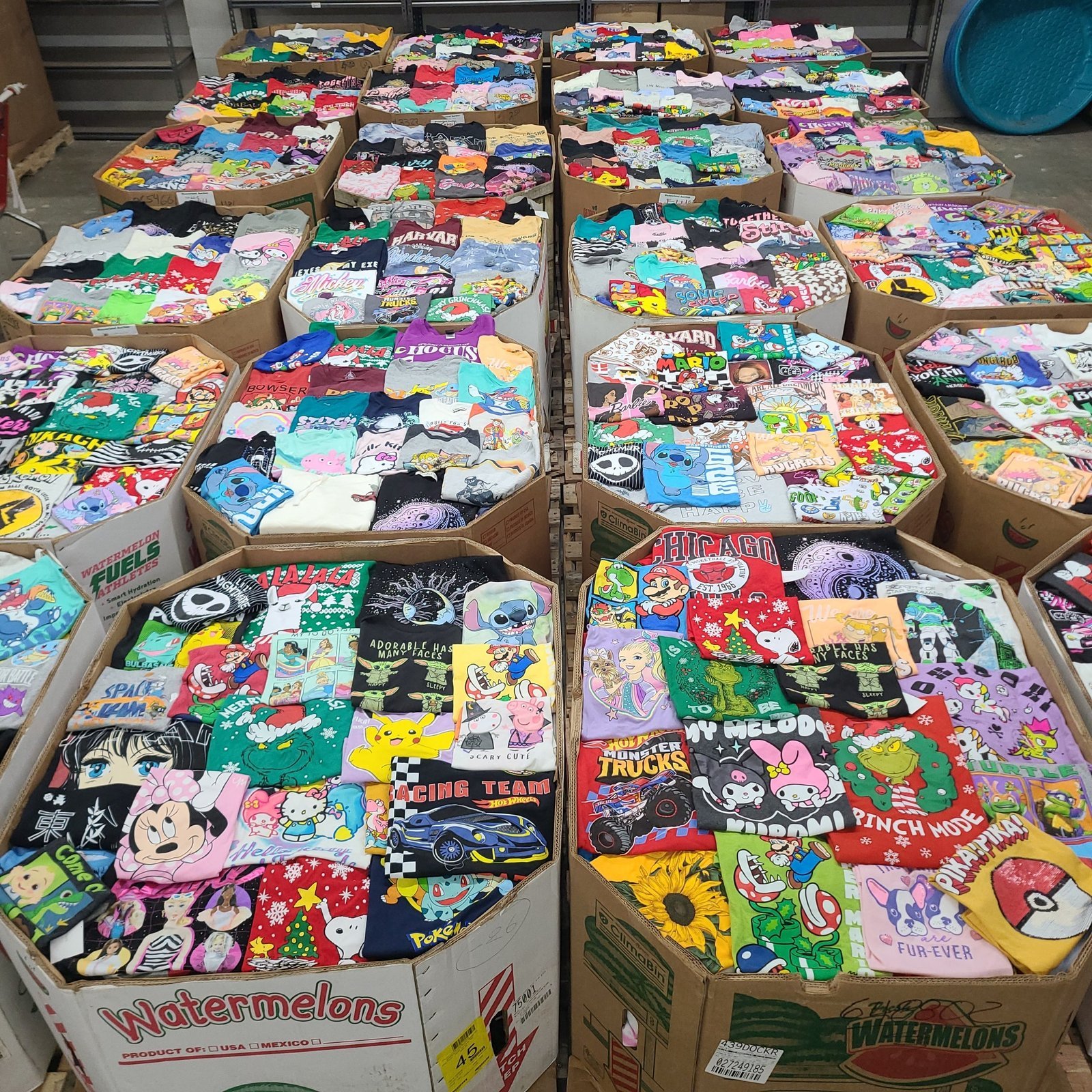 Licensed Graphic Tees Pallet: 700 Pieces Wholesale $1,850