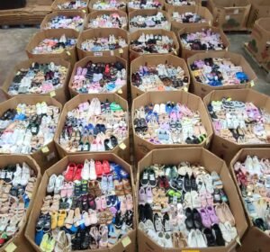 Target Kids Shoes Pallet: 250 Pairs Wholesale From $995